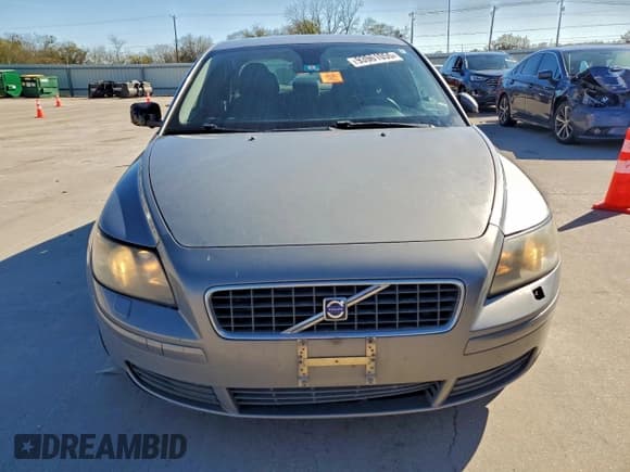 ✅ 2006 Volvo S40 2.4L • VIN: YV1MS382362214197 • Lot: 93961055. Listed on Copart with 195,003 mi. Free auction sales archive from the USA and detailed vehicle history report at DreamBid. Image 5.