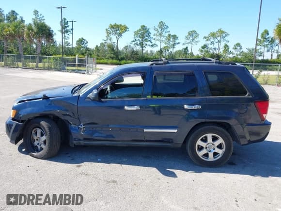 ✅ 2010 Jeep Grand Cherokee Laredo • VIN: 1J4PR4GK5AC141420 • Лот: 43713506. Опубликован ранее на IAAI с пробегом 118 407 миль. Бесплатный доступ к архиву аукционных продаж из США и подробный отчёт об истории автомобиля на DreamBid. Изображение 14.