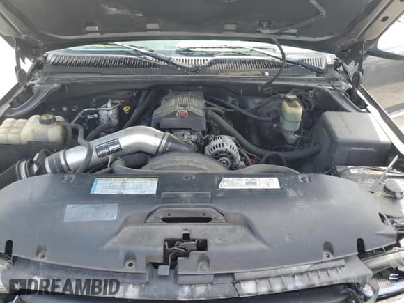 ✅ 2000 GMC Sierra 1500 SLE • VIN: 1GTEK14TXYZ181805 • Лот: 57353695. Опубликован ранее на Copart с пробегом 306 163 миль. Бесплатный доступ к архиву аукционных продаж из США и подробный отчёт об истории автомобиля на DreamBid. Изображение 11.