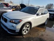 ✅ 2015 BMW X1 sDrive28i • VIN: WBAVM1C56FVZ93794 • Lot: 92453405. Wystawiony na Copart z przebiegiem 80 230 mil. Bezpłatny archiwum sprzedaży aukcyjnych z USA i szczegółowy raport historii pojazdu na DreamBid. Zdjęcie 1.