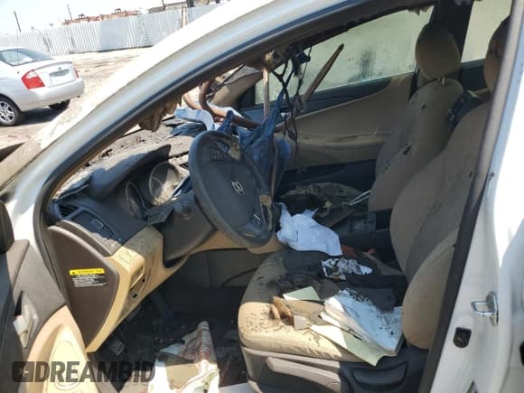 ✅ 2013 Hyundai Sonata GLS • VIN: 5NPEB4AC2DH604609 • Lot: 62063894. Listed on Copart with Not provided. Free auction sales archive from the USA and detailed vehicle history report at DreamBid. Image 7.