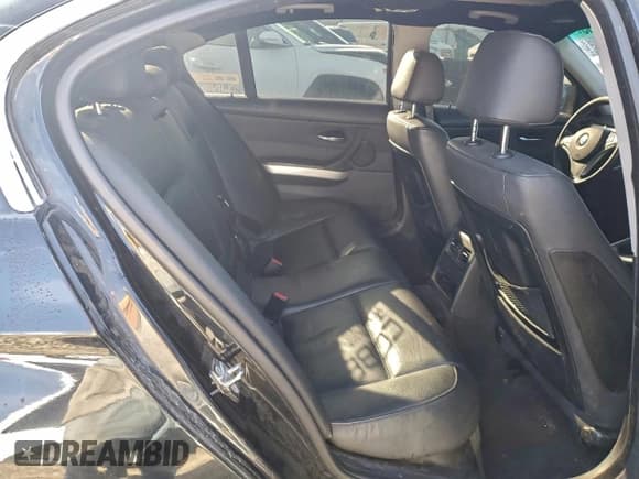 ✅ 2007 BMW 3 Series 335i • VIN: WBAVB73557VF50372 • Лот: 93662355. Опубликован ранее на Copart с пробегом 200 212 миль. Бесплатный доступ к архиву аукционных продаж из США и подробный отчёт об истории автомобиля на DreamBid. Изображение 10.