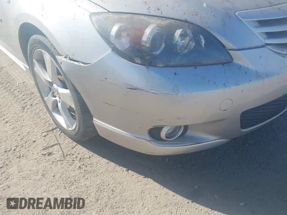 ✅ 2005 Mazda 3 s • VIN: JM1BK143751256585 • Lot: 43694670. Listed on IAAI with 59,822 mi. Free auction sales archive from the USA and detailed vehicle history report at DreamBid. Image 12.