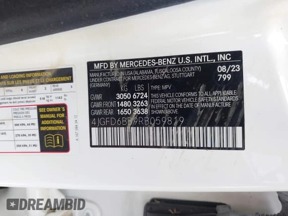 ✅ 2024 Mercedes-Benz GLE 53 AMG • VIN: 4JGFD6BB9RB059819 • Lot: 43197349. Wystawiony na IAAI z przebiegiem Nie podano. Bezpłatny archiwum sprzedaży aukcyjnych z USA i szczegółowy raport historii pojazdu na DreamBid. Zdjęcie 9.