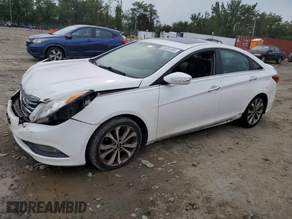 ✅ 2014 Hyundai Sonata Limited • VIN: 5NPEC4AC3EH854388 • Лот: 84281205. Опубликован ранее на Copart с пробегом 111 146 миль. Бесплатный доступ к архиву аукционных продаж из США и подробный отчёт об истории автомобиля на DreamBid. Изображение 1.