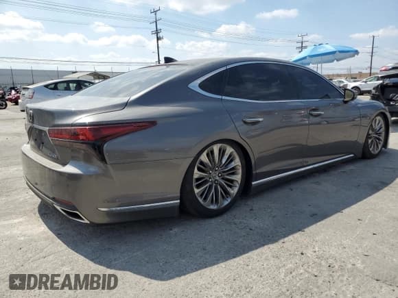 ✅ 2023 Lexus LS 500 • VIN: JTHD51FF0P5018885 • Лот: 80709425. Опубликован ранее на Copart с пробегом 4 273 миль. Бесплатный доступ к архиву аукционных продаж из США и подробный отчёт об истории автомобиля на DreamBid. Изображение 3.