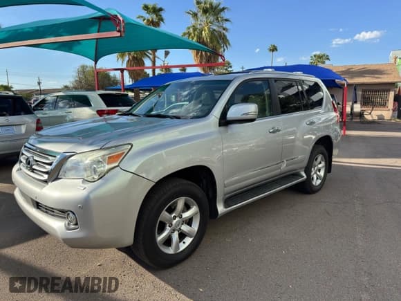 ✅ 2010 Lexus GX 460 Premium • VIN: JTJJM7FX2A5010262 • Lot: 84297175. Listed on Copart with 204,048 mi. Free auction sales archive from the USA and detailed vehicle history report at DreamBid. Image 2.