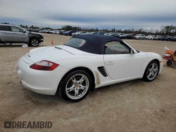 ✅ 2008 Porsche Boxster • VIN: WP0CA29878U712573 • Лот: 46510355. Опубликован ранее на Copart с пробегом Не указан. Бесплатный доступ к архиву аукционных продаж из США и подробный отчёт об истории автомобиля на DreamBid. Изображение 3.