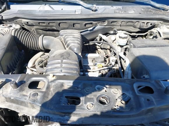 ✅ 2005 Saturn VUE • VIN: 5GZCZ33D35S828086 • Lot: 41389617. Wystawiony na IAAI z przebiegiem Nie podano. Bezpłatny archiwum sprzedaży aukcyjnych z USA i szczegółowy raport historii pojazdu na DreamBid. Zdjęcie 10.