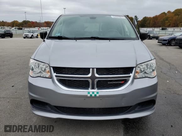 ✅ 2019 Dodge Grand Caravan SE • VIN: 2C4RDGBG6KR780481 • Lot: 90333195. Wystawiony na Copart z przebiegiem 29 087 mil. Bezpłatny archiwum sprzedaży aukcyjnych z USA i szczegółowy raport historii pojazdu na DreamBid. Zdjęcie 5.