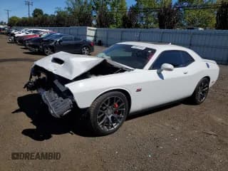 ✅ 2016 Dodge Challenger SRT 392 • VIN: 2C3CDZDJ4GH220762 • Lot: 70031055. Listed on Copart with 77,907 mi. Free auction sales archive from the USA and detailed vehicle history report at DreamBid. Image 1.