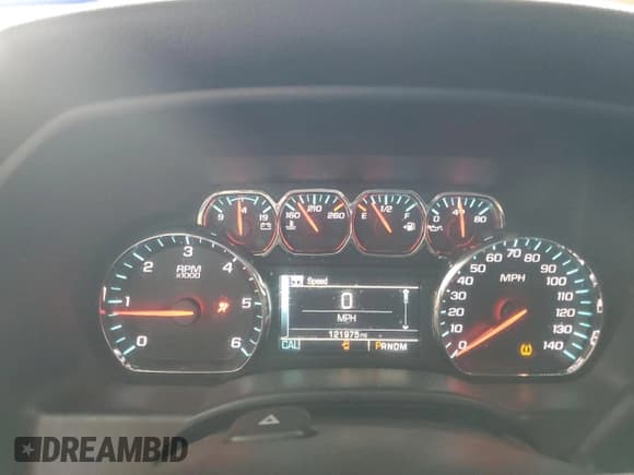 ✅ 2016 Chevrolet Silverado 1500 LT • VIN: 1GCVKREH9GZ418842 • Лот: 62131754. Опубликован ранее на Copart с пробегом 121 975 миль. Бесплатный доступ к архиву аукционных продаж из США и подробный отчёт об истории автомобиля на DreamBid. Изображение 9.