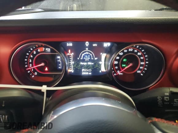 ✅ 2021 Jeep Wrangler Unlimited Rubicon • VIN: 1C4HJXFNXMW732523 • Lot: 40781314. Wystawiony na Copart z przebiegiem 23 535 mil. Bezpłatny archiwum sprzedaży aukcyjnych z USA i szczegółowy raport historii pojazdu na DreamBid. Zdjęcie 9.