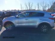 ✅ 2017 Kia Sportage EX • VIN: KNDPNCAC0H7089520 • Lot: 43688138. Wystawiony na IAAI z przebiegiem 97 254 mil. Bezpłatny archiwum sprzedaży aukcyjnych z USA i szczegółowy raport historii pojazdu na DreamBid. Zdjęcie 15.