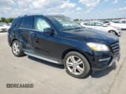 ✅ 2015 Mercedes-Benz M 250 • VIN: 4JGDA0EB7FA532157 • Lot: 68215585. Wystawiony na Copart z przebiegiem 121 057 mil. Bezpłatny archiwum sprzedaży aukcyjnych z USA i szczegółowy raport historii pojazdu na DreamBid. Zdjęcie 4.