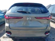 ✅ 2025 Mazda CX-70 Premium • VIN: JM3KJDHAXS1108656 • Lot: 41876906. Wystawiony na IAAI z przebiegiem 10 415 mil. Bezpłatny archiwum sprzedaży aukcyjnych z USA i szczegółowy raport historii pojazdu na DreamBid. Zdjęcie 16.