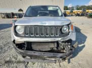 ✅ 2017 Jeep Renegade Sport • VIN: ZACCJAAB7HPF45845 • Lot: 80224785. Wystawiony na Copart z przebiegiem 203 262 mil. Bezpłatny archiwum sprzedaży aukcyjnych z USA i szczegółowy raport historii pojazdu na DreamBid. Zdjęcie 5.