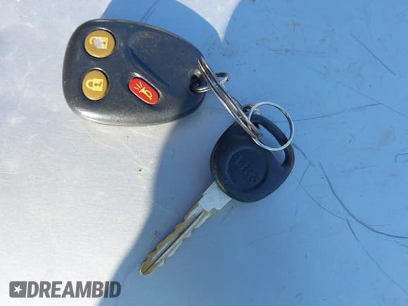 ✅ 2005 Chevrolet Avalanche LS • VIN: 3GNEC12Z25G220698 • Lot: 41961705. Listed on IAAI with 167,644 mi. Free auction sales archive from the USA and detailed vehicle history report at DreamBid. Image 11.