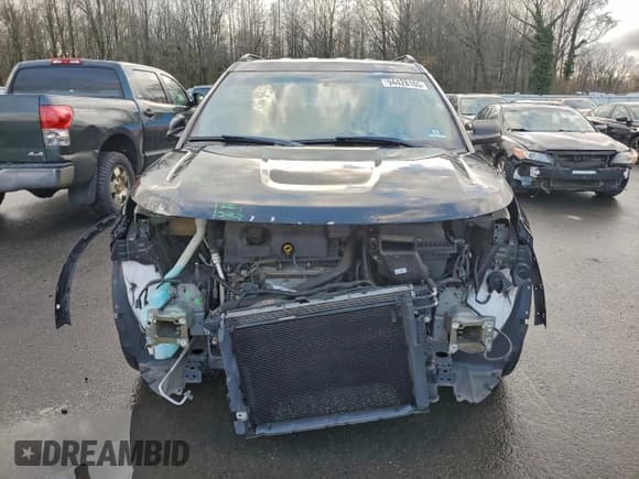 ✅ 2014 Ford Explorer • VIN: 1FM5K7B88EGB14673 • Lot: 94428165. Wystawiony na Copart z przebiegiem 90 687 mil. Bezpłatny archiwum sprzedaży aukcyjnych z USA i szczegółowy raport historii pojazdu na DreamBid. Zdjęcie 5.