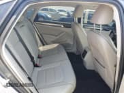 ✅ 2018 Volkswagen Passat SE • VIN: 1VWBA7A38JC043764 • Lot: 55178835. Listed on Copart with 126,005 mi. Free auction sales archive from the USA and detailed vehicle history report at DreamBid. Image 10.