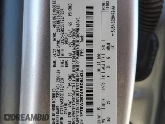 ✅ 2024 Ford F-250 XLT • VIN: 1FT8W2BT4RED84434 • Lot: 82628775. Listed on Copart with 34,216 mi. Free auction sales archive from the USA and detailed vehicle history report at DreamBid. Image 13.