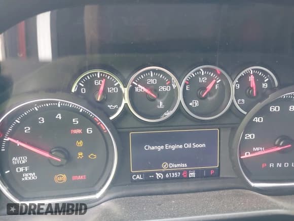 ✅ 2019 Chevrolet Silverado 1500 LT • VIN: 1GCUYDED0KZ156731 • Lot: 43013452. Wystawiony na IAAI z przebiegiem 61 357 mil. Bezpłatny archiwum sprzedaży aukcyjnych z USA i szczegółowy raport historii pojazdu na DreamBid. Zdjęcie 7.