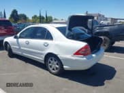 ✅ 2001 Mercedes-Benz C 320 • VIN: WDBRF64J41F050019 • Лот: 42636876. Опубликован ранее на IAAI с пробегом 154 801 миль. Бесплатный доступ к архиву аукционных продаж из США и подробный отчёт об истории автомобиля на DreamBid. Изображение 3.