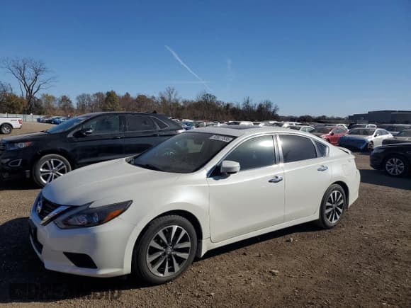 ✅ 2017 Nissan Altima S • VIN: 1N4AL3AP1HC158680 • Lot: 92027835. Wystawiony na Copart z przebiegiem 99 546 mil. Bezpłatny archiwum sprzedaży aukcyjnych z USA i szczegółowy raport historii pojazdu na DreamBid. Zdjęcie 1.