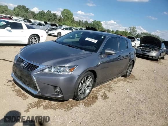 ✅ 2017 Lexus CT 200h • VIN: JTHKD5BH4H2301219 • Lot: 71015175. Wystawiony na Copart z przebiegiem 133 138 mil. Bezpłatny archiwum sprzedaży aukcyjnych z USA i szczegółowy raport historii pojazdu na DreamBid. Zdjęcie 13.