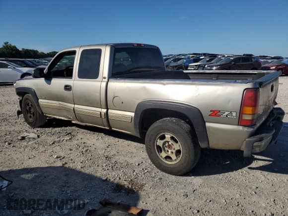 ✅ 2000 Chevrolet Silverado 1500 LT • VIN: 2GCEK19T4Y1307531 • Lot: 62422484. Wystawiony na Copart z przebiegiem 200 088 mil mil. Skorzystaj z bezpłatnego archiwum sprzedaży aukcyjnych z USA i zobacz szczegółowy raport historii pojazdu na DreamBid. Zdjęcie 2.