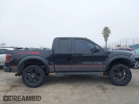 ✅ 2010 Ford F-150 SVT Raptor • VIN: 1FTEX1E68AFB73526 • Lot: 43588634. Wystawiony na IAAI z przebiegiem 129 293 mil. Bezpłatny archiwum sprzedaży aukcyjnych z USA i szczegółowy raport historii pojazdu na DreamBid. Zdjęcie 14.