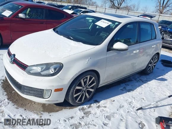 ✅ 2012 Volkswagen Golf GTI w/Conv & Sunroof PZEV • VIN: WVWGD7AJ2CW236752 • Лот: 41362478. Опубликован ранее на IAAI с пробегом 128 981 миль. Бесплатный доступ к архиву аукционных продаж из США и подробный отчёт об истории автомобиля на DreamBid. Изображение 17.