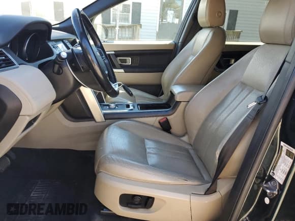 ✅ 2016 Land Rover Discovery Sport HSE • VIN: SALCR2BG6GH574938 • Лот: 86434275. Опубликован ранее на Copart с пробегом 164 267 миль. Бесплатный доступ к архиву аукционных продаж из США и подробный отчёт об истории автомобиля на DreamBid. Изображение 7.