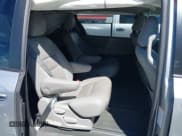 ✅ 2015 Toyota Sienna Limited • VIN: 5TDDK3DC5FS126524 • Lot: 42724732. Listed on IAAI with 98,946 mi. Free auction sales archive from the USA and detailed vehicle history report at DreamBid. Image 8.