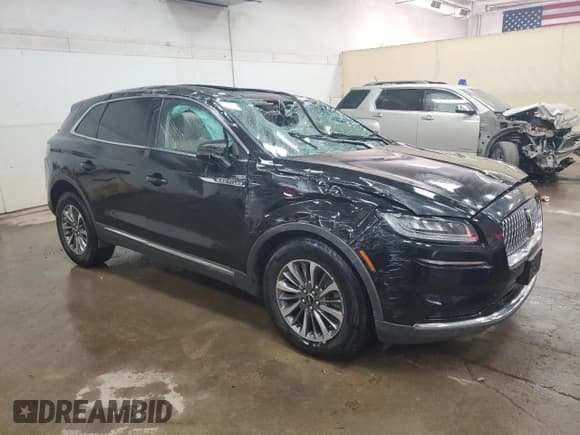 ✅ 2021 Lincoln Nautilus Reserve • VIN: 2LMPJ6K95MBL15634 • Lot: 80670005. Listed on Copart with 130,675 mi. Free auction sales archive from the USA and detailed vehicle history report at DreamBid. Image 4.