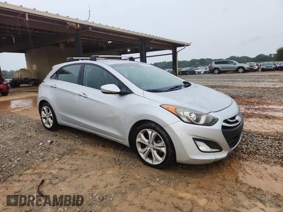 ✅ 2014 Hyundai Elantra • VIN: KMHD35LH6EU184900 • Lot: 69282575. Listed on Copart with 89,617 mi. Free auction sales archive from the USA and detailed vehicle history report at DreamBid. Image 4.