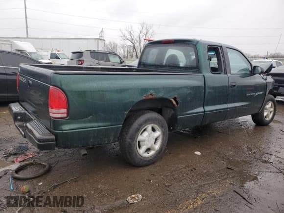 ✅ 1999 Dodge Dakota SLT • VIN: 1B7GL22X3XS146094 • Lot: 87351634. Wystawiony na Copart z przebiegiem 217 681 mil. Bezpłatny archiwum sprzedaży aukcyjnych z USA i szczegółowy raport historii pojazdu na DreamBid. Zdjęcie 3.