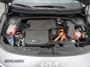 ✅ 2023 Kia Niro EX Touring • VIN: KNDCR3LE8P5048614 • Lot: 86327025. Listed on Copart with 28,713 mi. Free auction sales archive from the USA and detailed vehicle history report at DreamBid. Image 11.