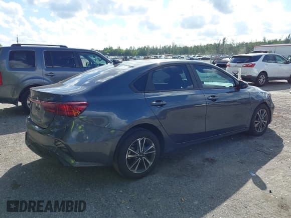 ✅ 2024 Kia Forte LXS • VIN: 3KPF24AD1RE816913 • Лот: 43531844. Опубликован ранее на IAAI с пробегом 15 156 миль. Бесплатный доступ к архиву аукционных продаж из США и подробный отчёт об истории автомобиля на DreamBid. Изображение 4.