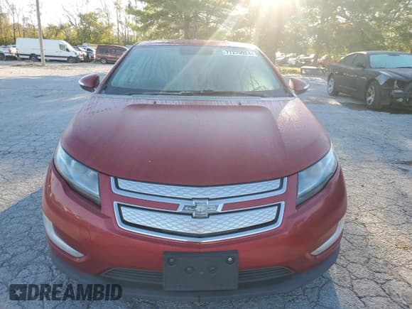 ✅ 2013 Chevrolet Volt • VIN: 1G1RD6E46DU103893 • Lot: 77279924. Wystawiony na Copart z przebiegiem 150 498 mil. Bezpłatny archiwum sprzedaży aukcyjnych z USA i szczegółowy raport historii pojazdu na DreamBid. Zdjęcie 5.