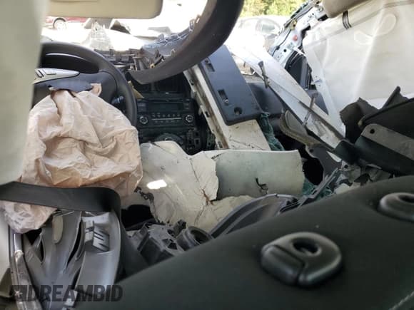 ✅ 2018 Nissan Versa SV • VIN: 3N1CN7AP5JL854265 • Lot: 90800925. Listed on Copart with Not provided. Free auction sales archive from the USA and detailed vehicle history report at DreamBid. Image 8.