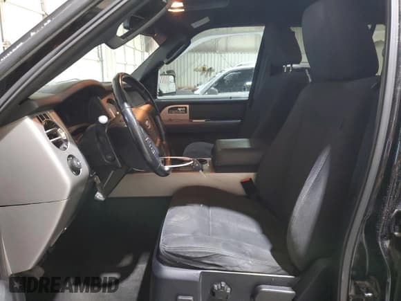 ✅ 2016 Ford Expedition Max XLT • VIN: 1FMJK1JT7GEF15194 • Lot: 89179655. Listed on Copart with 179,406 mi. Free auction sales archive from the USA and detailed vehicle history report at DreamBid. Image 7.