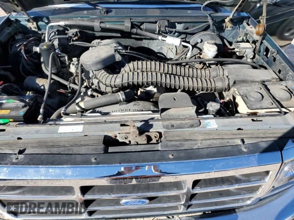 ✅ 1993 Ford Bronco XL • VIN: 1FMEU15NXPLA29515 • Лот: 86066804. Опубликован ранее на Copart с пробегом Не указан. Бесплатный доступ к архиву аукционных продаж из США и подробный отчёт об истории автомобиля на DreamBid. Изображение 12.