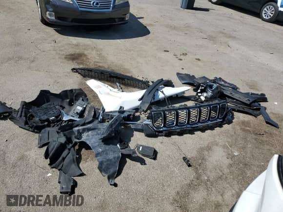 2022 Jeep Grand Cherokee Limited with VIN 1C4RJGBG8N8567170, listed as a Copart auction lot 80651375 with 65,085 mi miles and Salvage title. Bid and sale history available at DreamBid. Image 13.