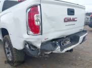 ✅ 2022 GMC Canyon 4WD AT4 • VIN: 1GTG6FEN6N1296521 • Лот: 42614319. Опубликован ранее на IAAI с пробегом 32 822 миль. Бесплатный доступ к архиву аукционных продаж из США и подробный отчёт об истории автомобиля на DreamBid. Изображение 17.