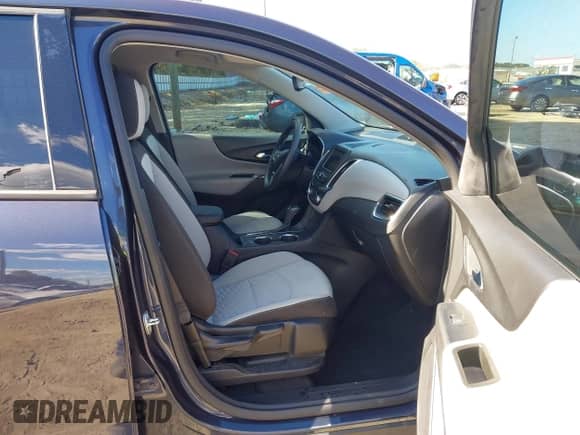 2019 Chevrolet Equinox LS с VIN 3GNAXHEVXKS543927, выставлен на аукционе IAAI как лот 43441047 с пробегом 65 326 миль миль и . История ставок и продаж доступна на DreamBid. Изображение 5.