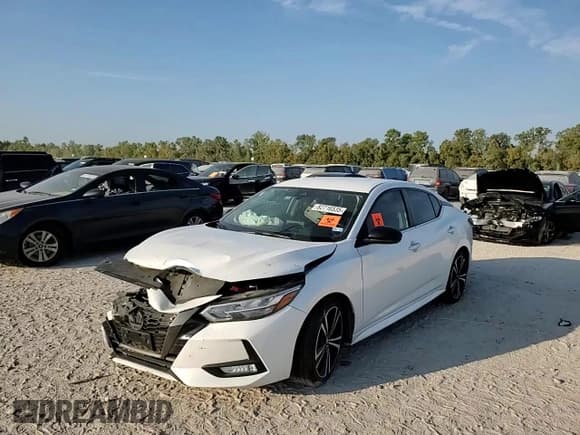 ✅ 2020 Nissan Sentra SR • VIN: 3N1AB8DV4LY269280 • Lot: 82716535. Listed on Copart with 94,182 mi. Free auction sales archive from the USA and detailed vehicle history report at DreamBid. Image 13.