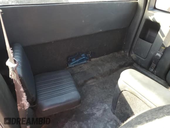 ✅ 2003 Chevrolet S-10 LS • VIN: 1GCCS19X338229243 • Лот: 53605134. Опубликован ранее на Copart с пробегом 204 794 миль. Бесплатный доступ к архиву аукционных продаж из США и подробный отчёт об истории автомобиля на DreamBid. Изображение 10.