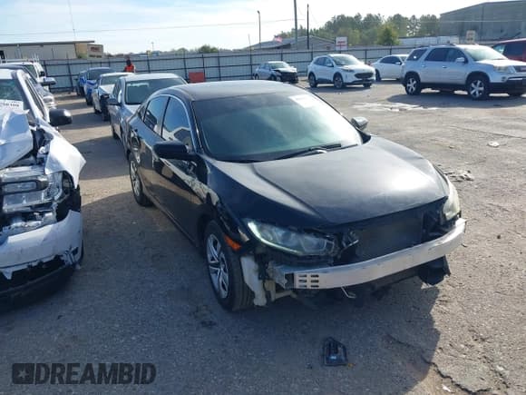 ✅ 2018 Honda Civic LX • VIN: 19XFC2F54JE028098 • Lot: 43813166. Wystawiony na IAAI z przebiegiem 91 023 mil. Bezpłatny archiwum sprzedaży aukcyjnych z USA i szczegółowy raport historii pojazdu na DreamBid. Zdjęcie 1.