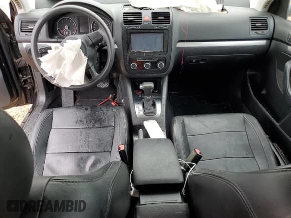 ✅ 2010 Volkswagen Jetta S • VIN: 3VWJZ7AJ3AM014707 • Lot: 83381294. Listed on Copart with Not provided. Free auction sales archive from the USA and detailed vehicle history report at DreamBid. Image 8.